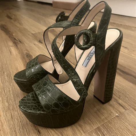 ebay sandali prada usati